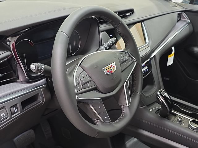 New 2026 Cadillac XT5 Luxury AWD/4WD image 12