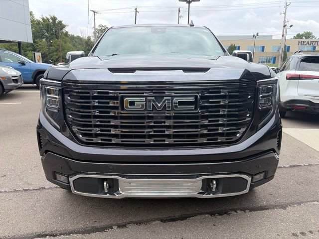Used 2023 GMC Sierra 1500 Denali Ultimate AWD/4WD image 7