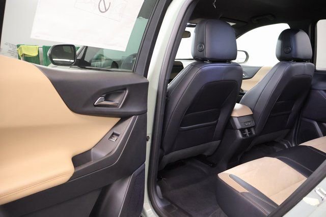 New 2026 Chevrolet Equinox ACTIV w/ Convenience Package III image 24