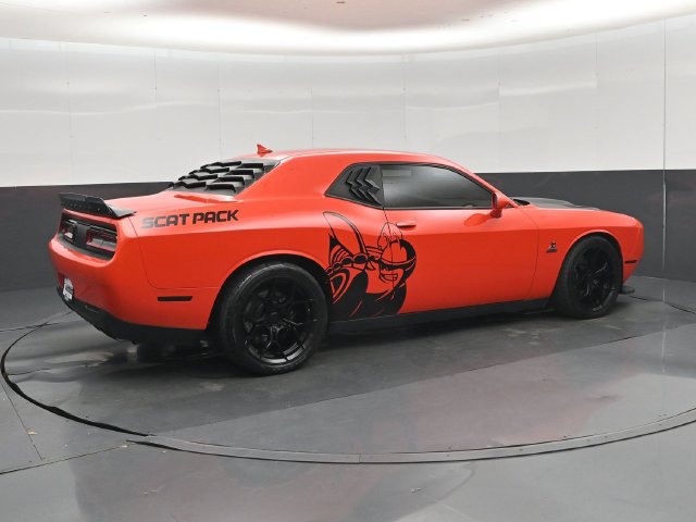 Used 2020 Dodge Challenger R/T Scat Pack RWD image 32