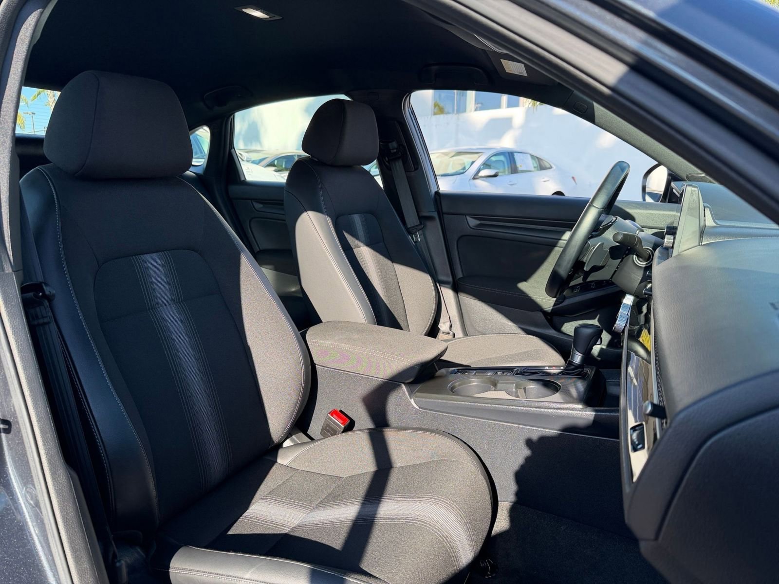 Used 2025 Honda Civic Sport image 34