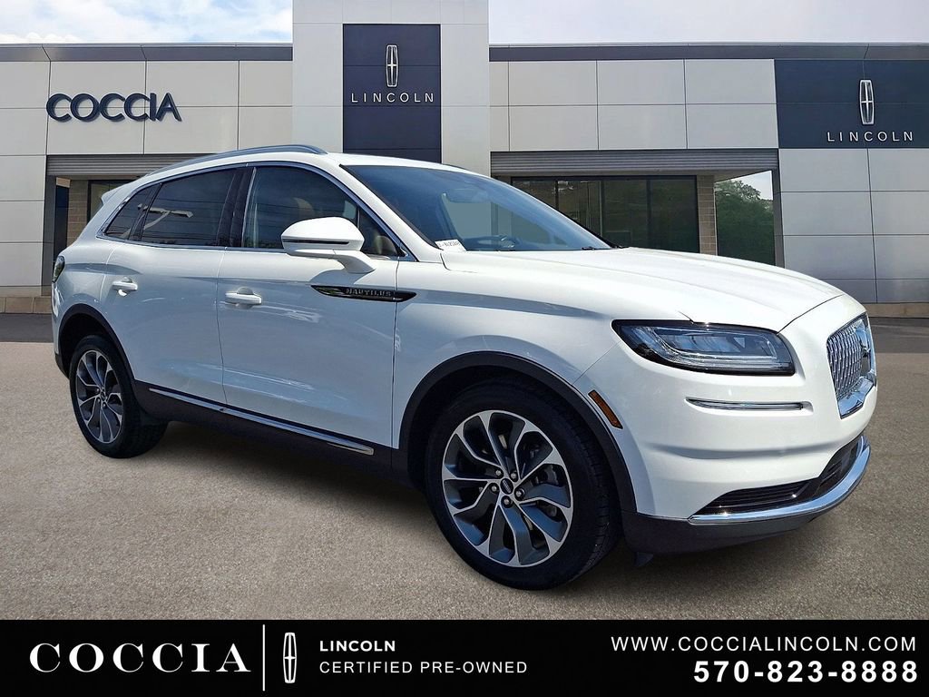 Certified 2023 Lincoln Nautilus Reserve AWD/4WD image 3