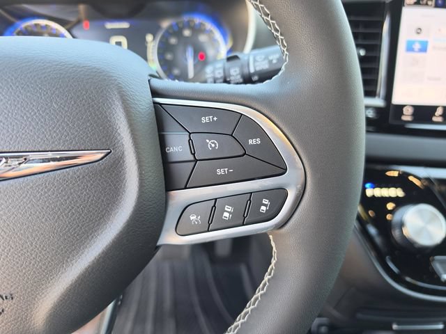 New 2026 Chrysler Voyager LX FWD image 31