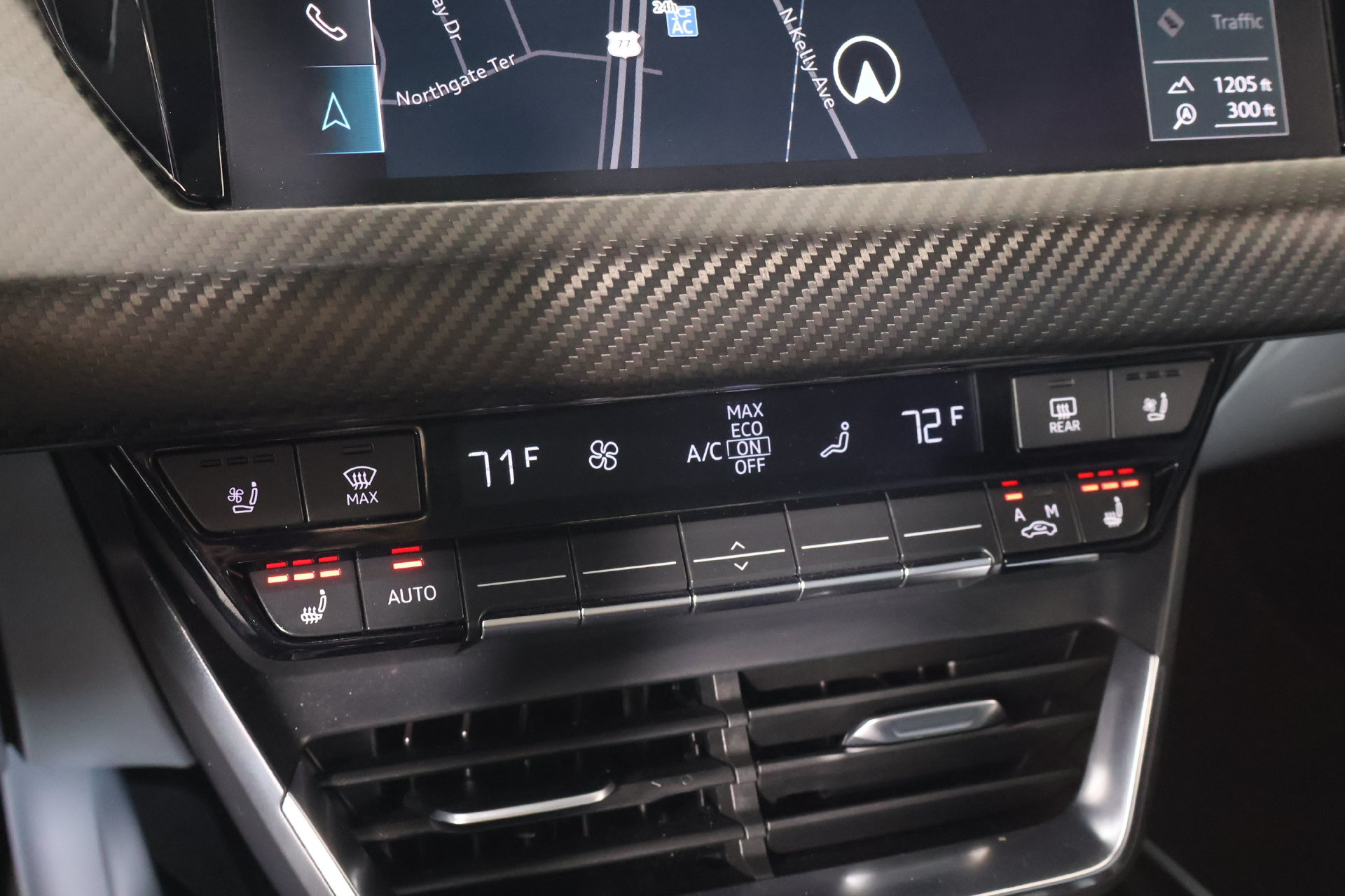 Used 2022 Audi e-tron GT Premium Plus w/ Performance Package AWD/4WD image 8