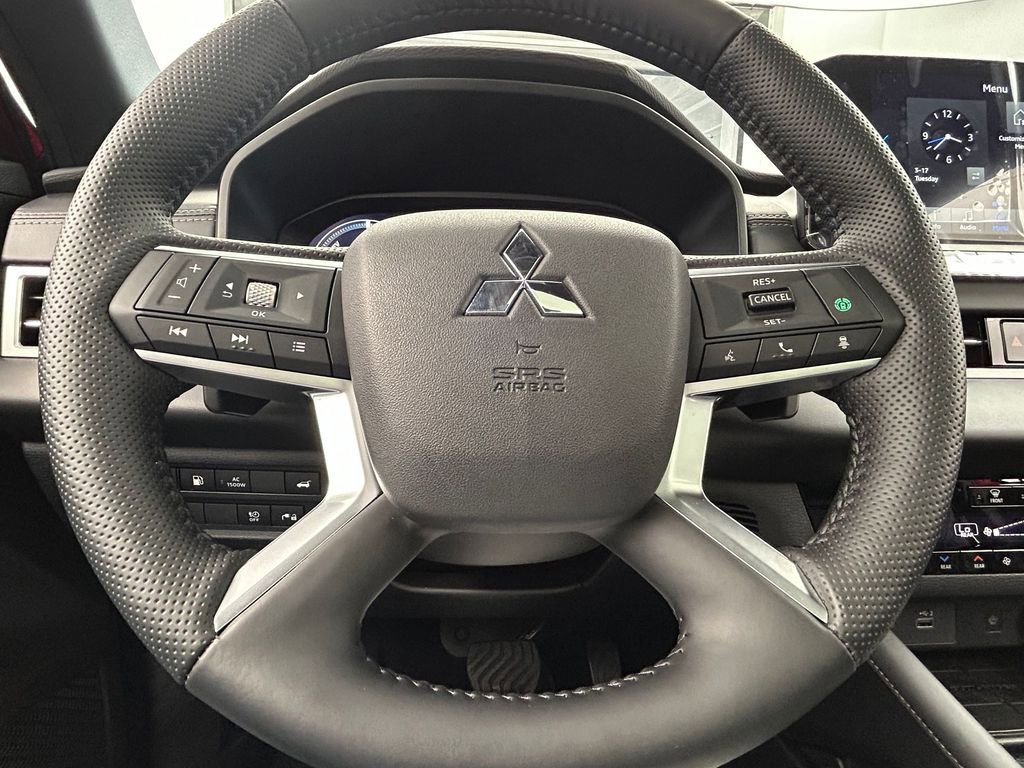 New 2025 Mitsubishi Outlander SEL Black Edition image 28