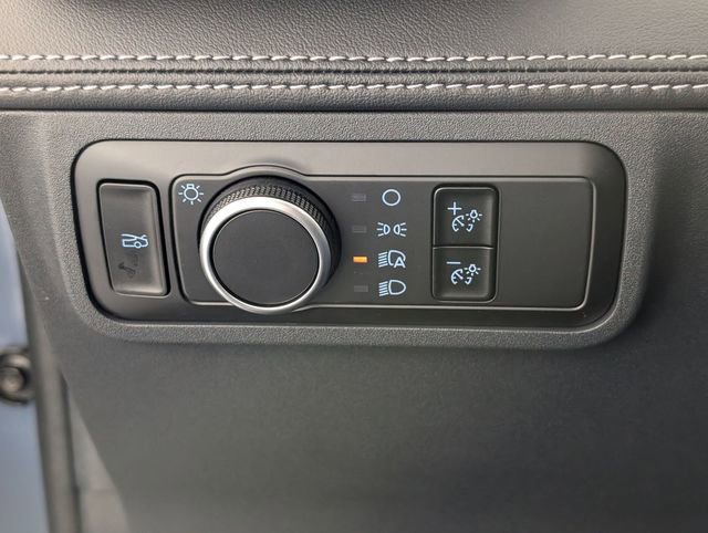 Used 2025 Ford Mustang GT Premium image 14