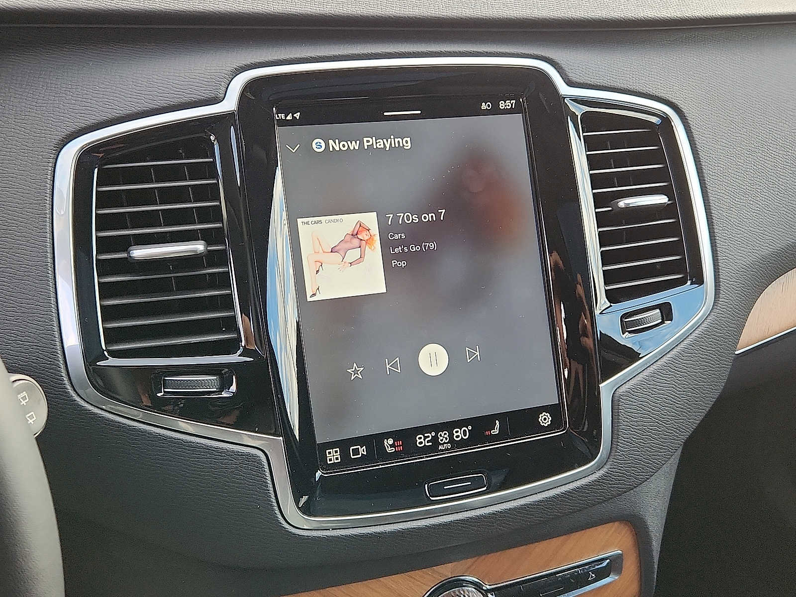 Certified 2024 Volvo XC90 T8 Plus image 15