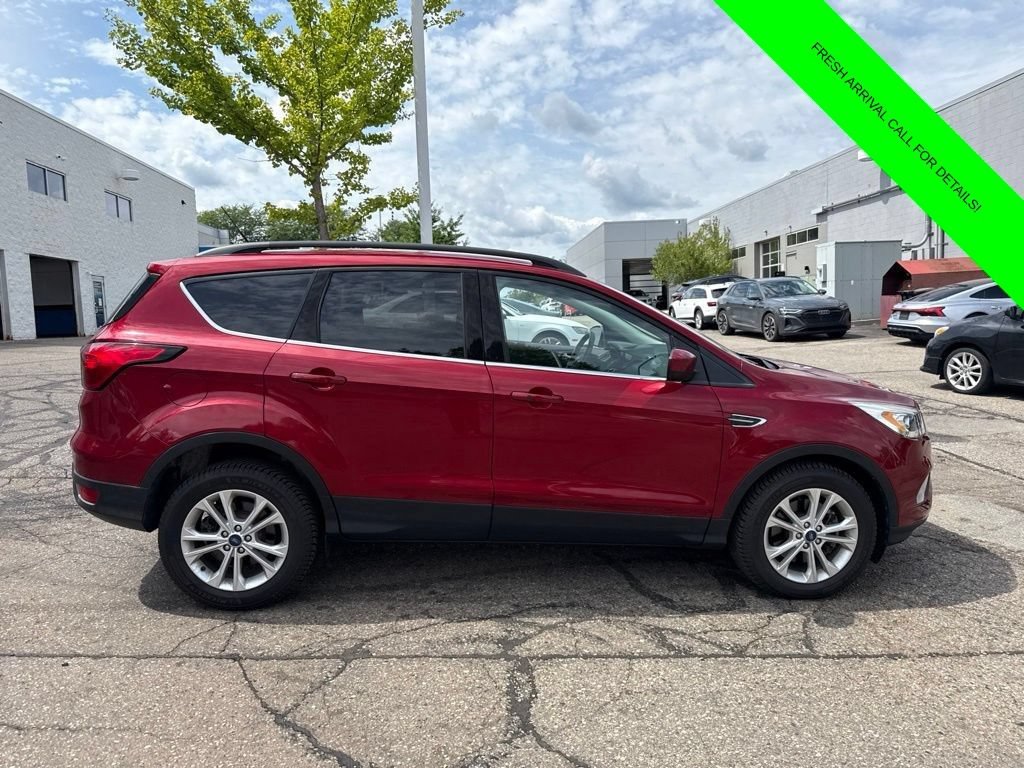 Used 2019 Ford Escape SEL AWD/4WD image 12