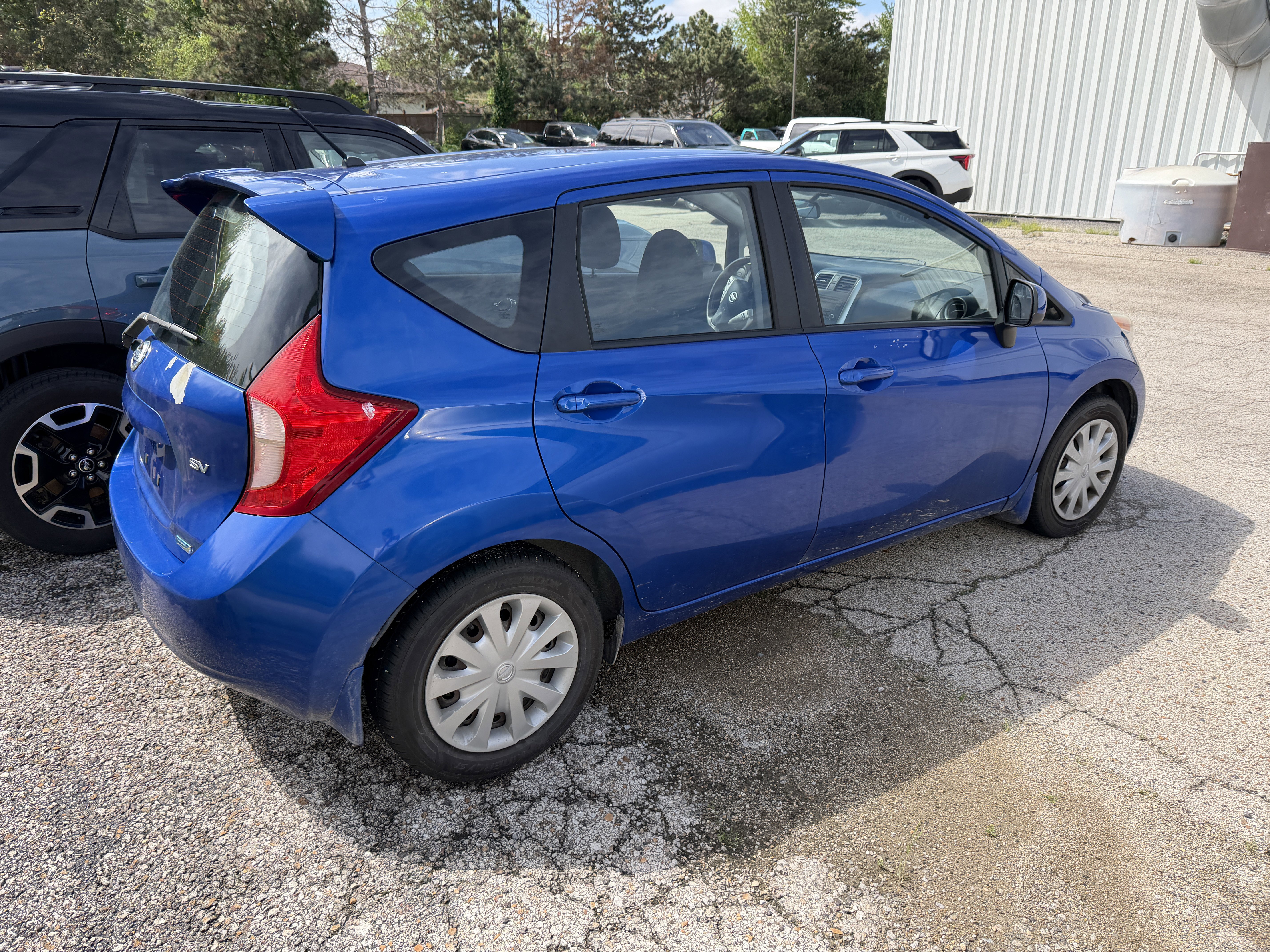 Used 2014 Nissan Versa Note SV FWD image 4
