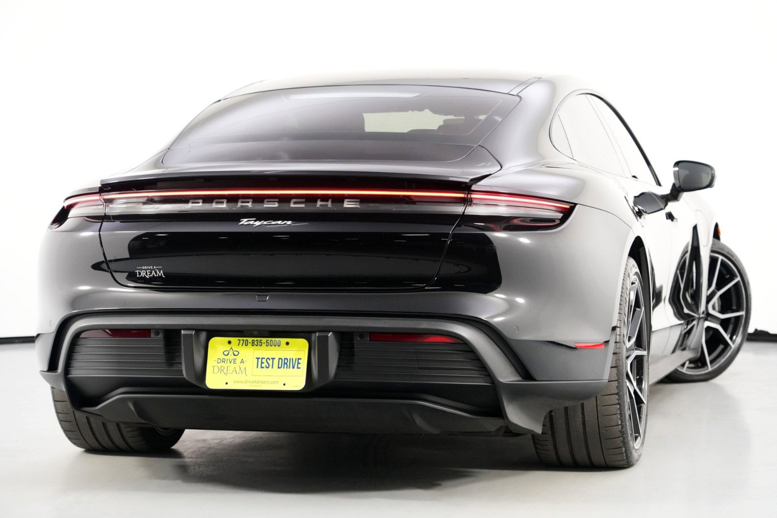 Used 2023 Porsche Taycan w/ Premium Package image 5