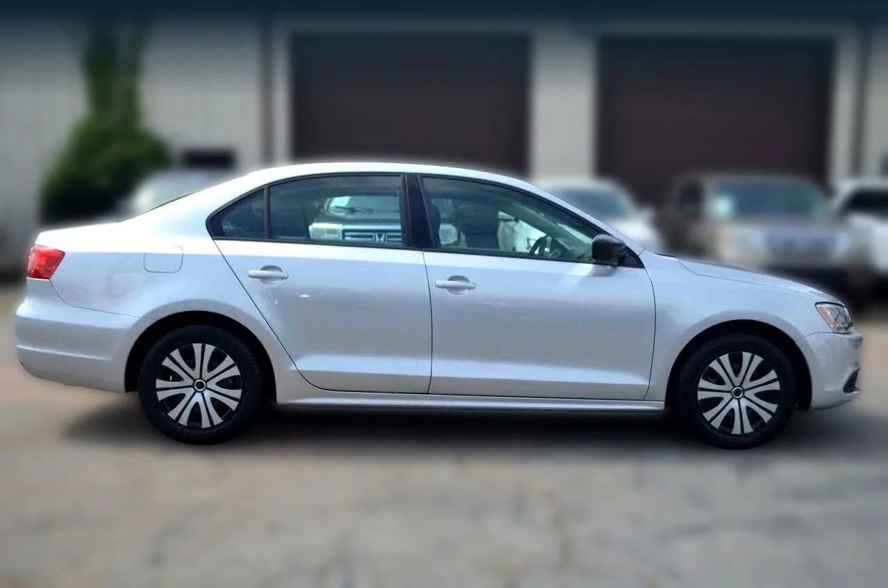 Used 2014 Volkswagen Jetta S image 12