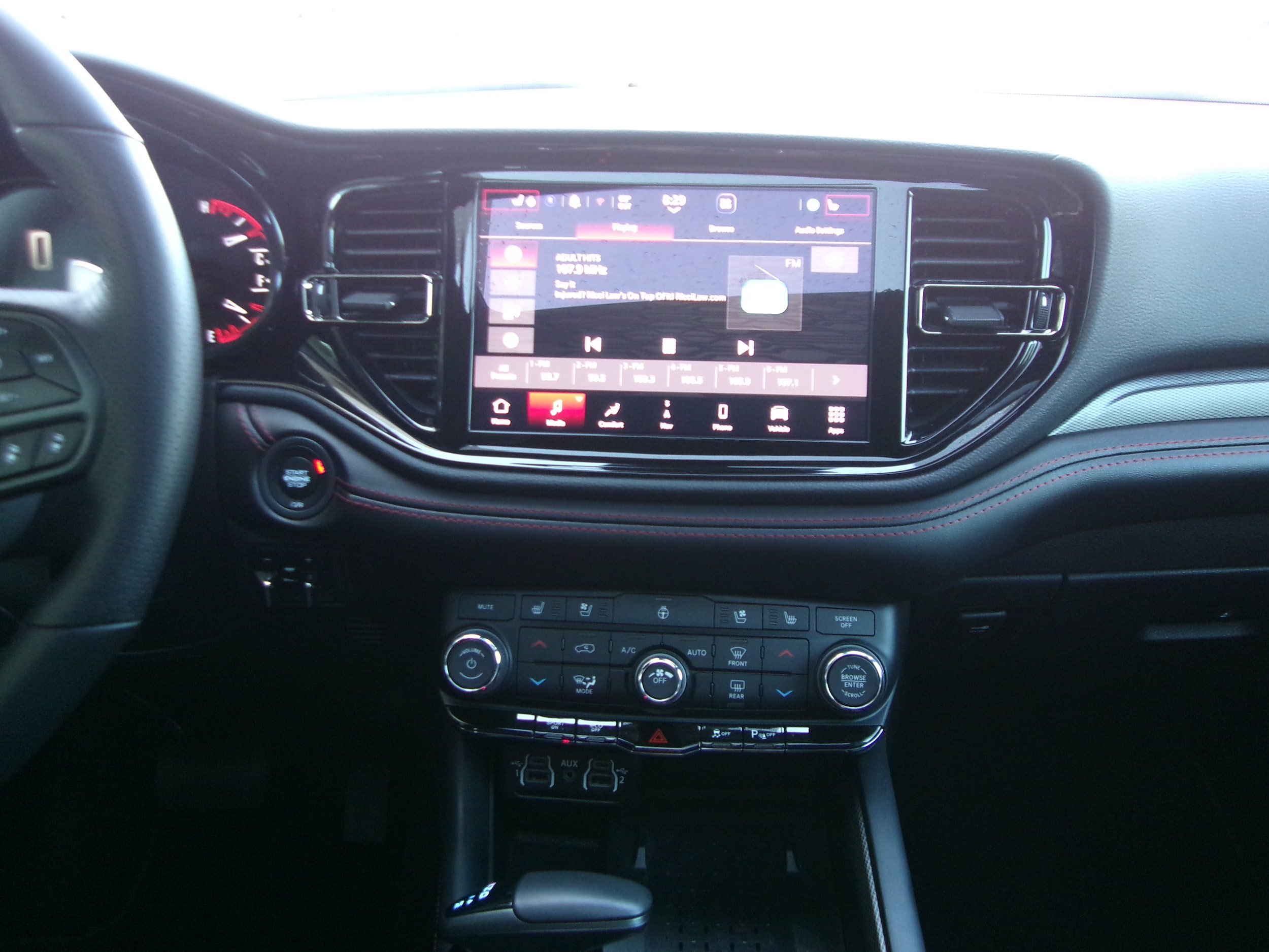 Used 2025 Dodge Durango R/T AWD/4WD image 15
