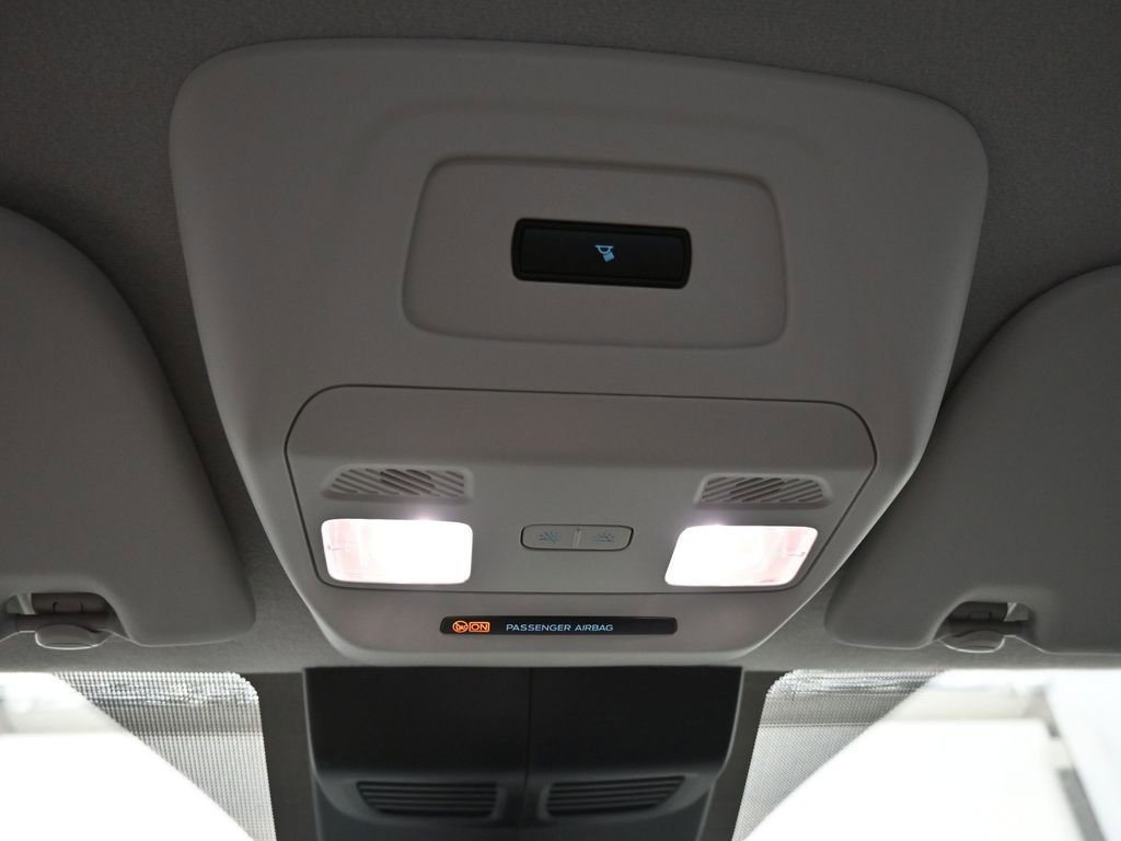 New 2025 Ford Transit 150 Low Roof image 33