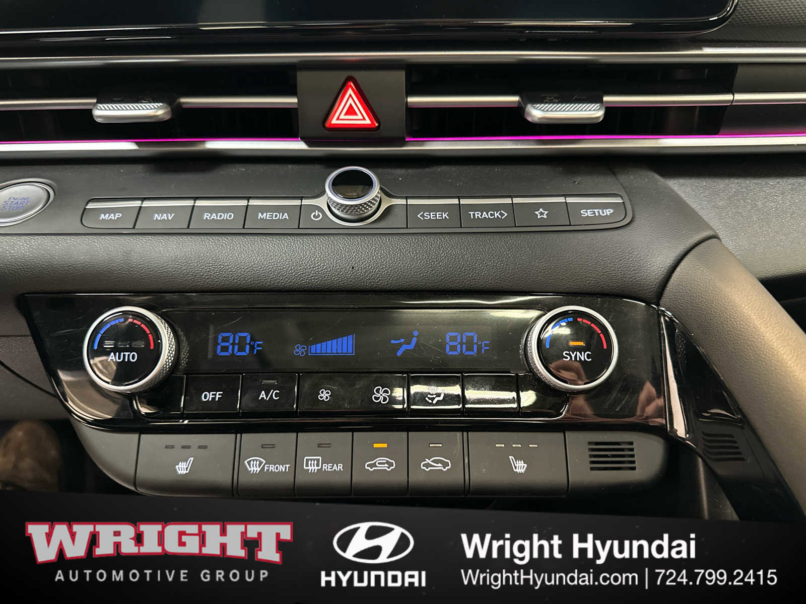 Certified 2025 Hyundai Elantra SEL image 28