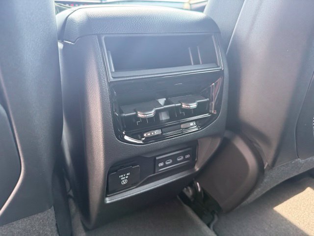 New 2026 Jeep Grand Cherokee Altitude AWD/4WD image 26