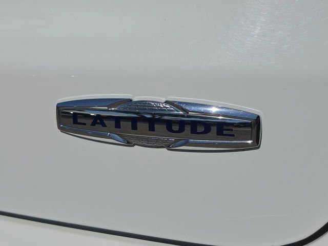 Certified 2024 Jeep Compass Latitude image 15