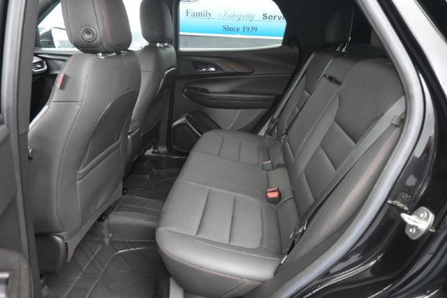 Used 2023 Chevrolet TrailBlazer RS AWD/4WD image 8