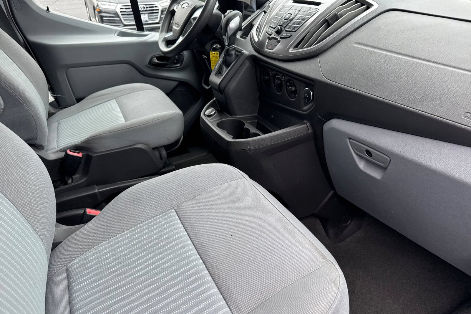 Used 2019 Ford Transit 150 XLT RWD image 17