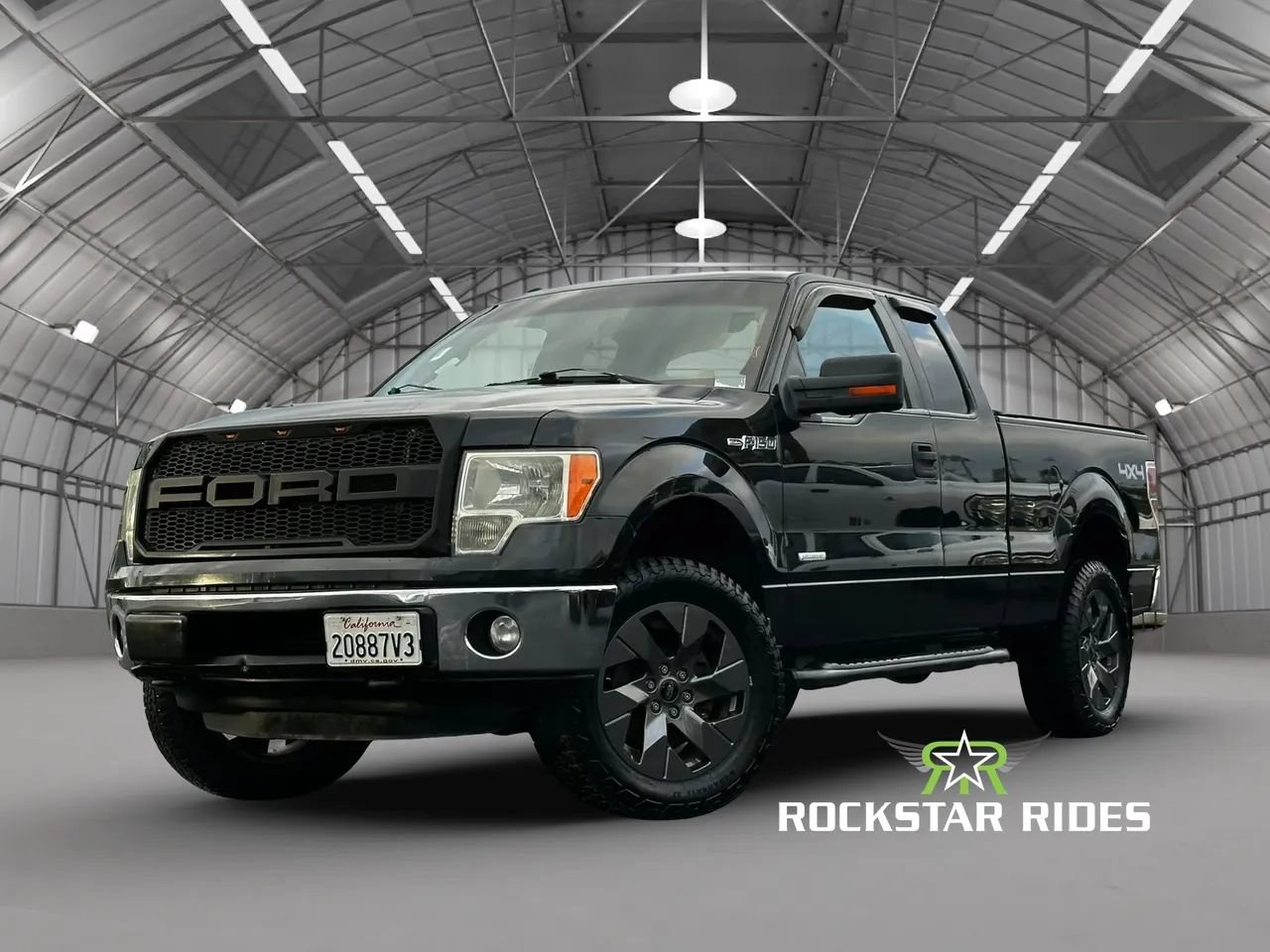 Used 2013 Ford F150 XLT w/ Mid Equipment Group AWD/4WD image 16