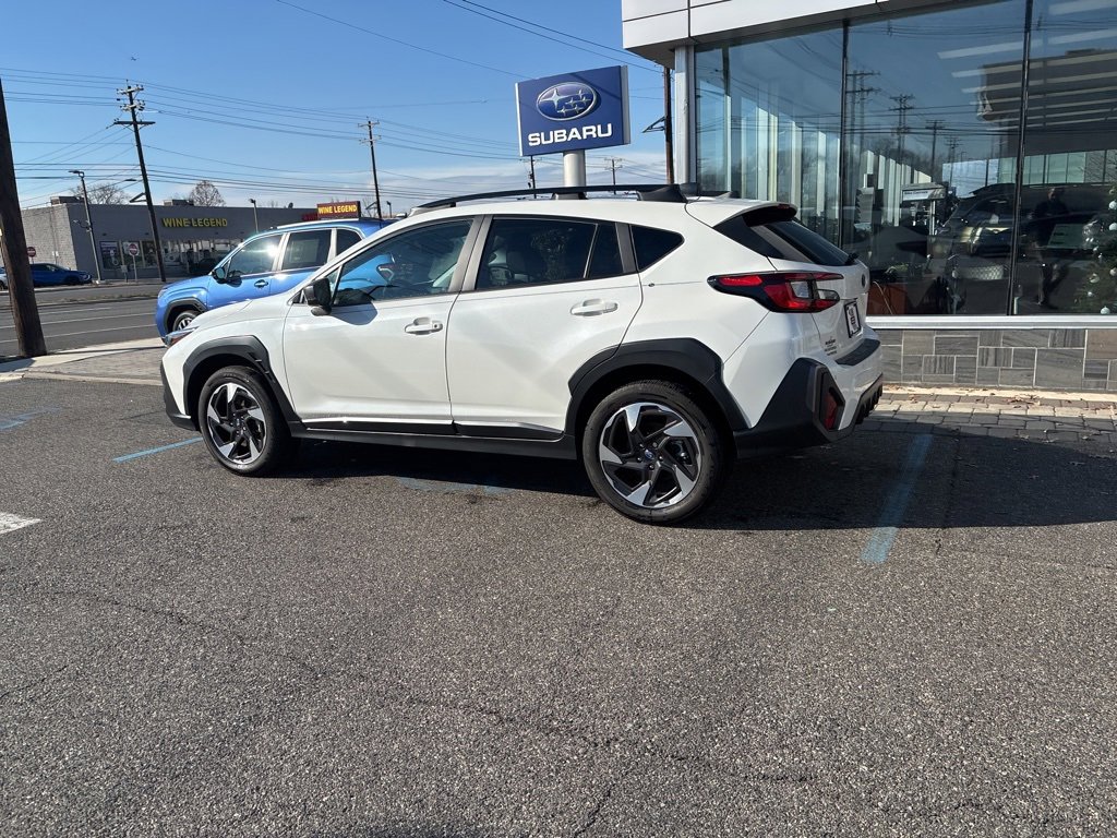Used 2025 Subaru Crosstrek 2.5i Limited w/ Crosstrek Mirror Package image 17