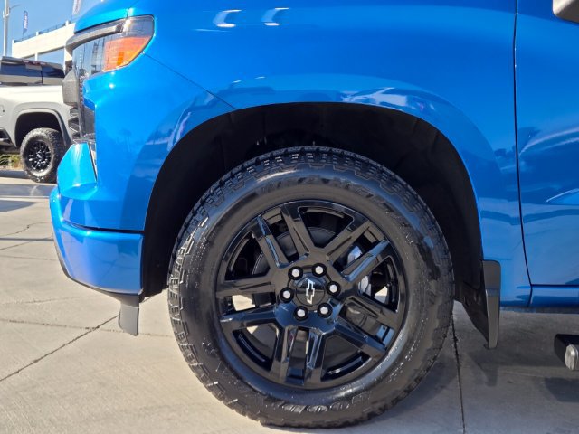 Certified 2024 Chevrolet Silverado 1500 Custom w/ LPO, Dark Essentials Package AWD/4WD image 9