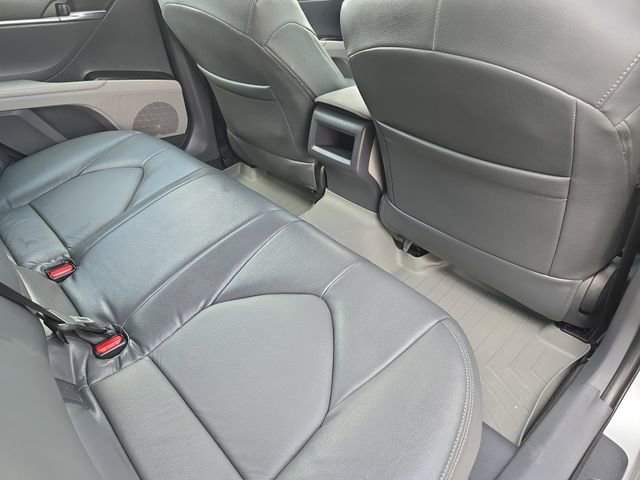 Used 2021 Toyota Camry LE image 11