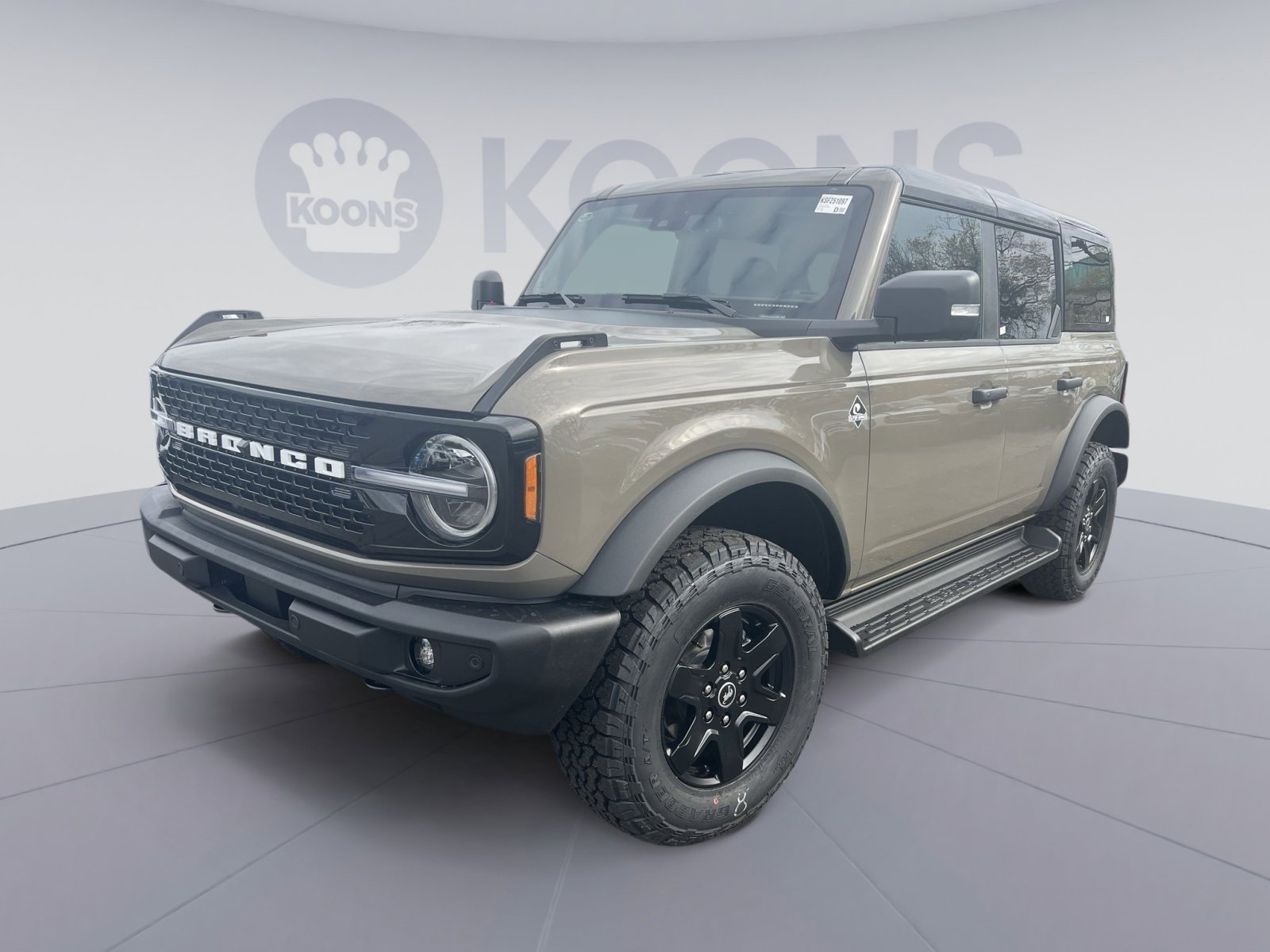 New 2025 Ford Bronco Outer Banks image 1
