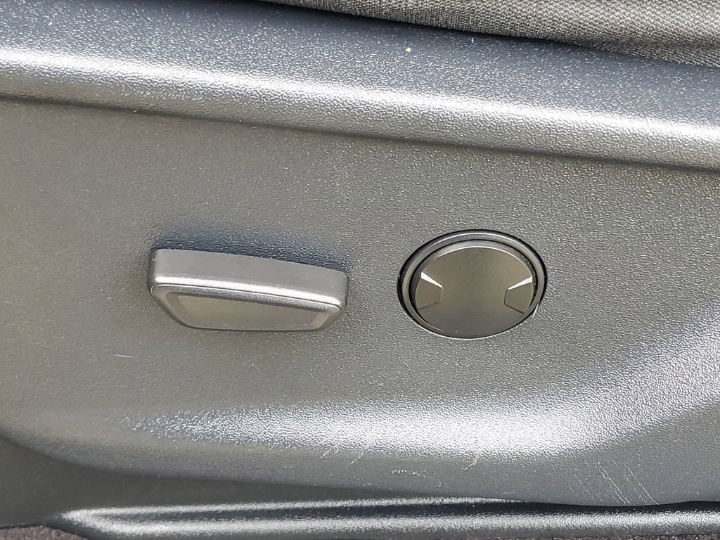 Used 2023 Ford F150 XLT image 22