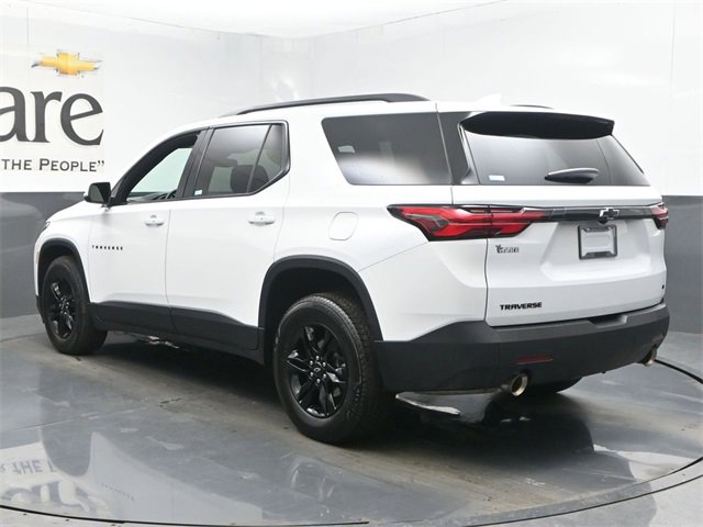 Used 2023 Chevrolet Traverse LT image 36