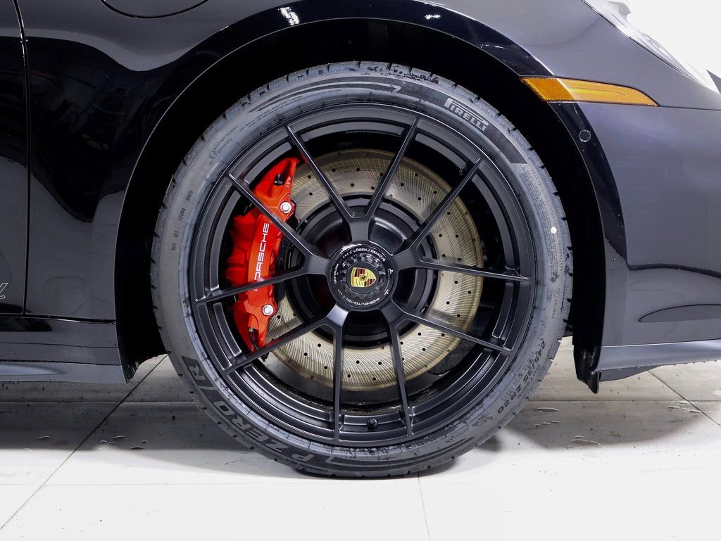 New 2026 Porsche 911 Carrera GTS image 21