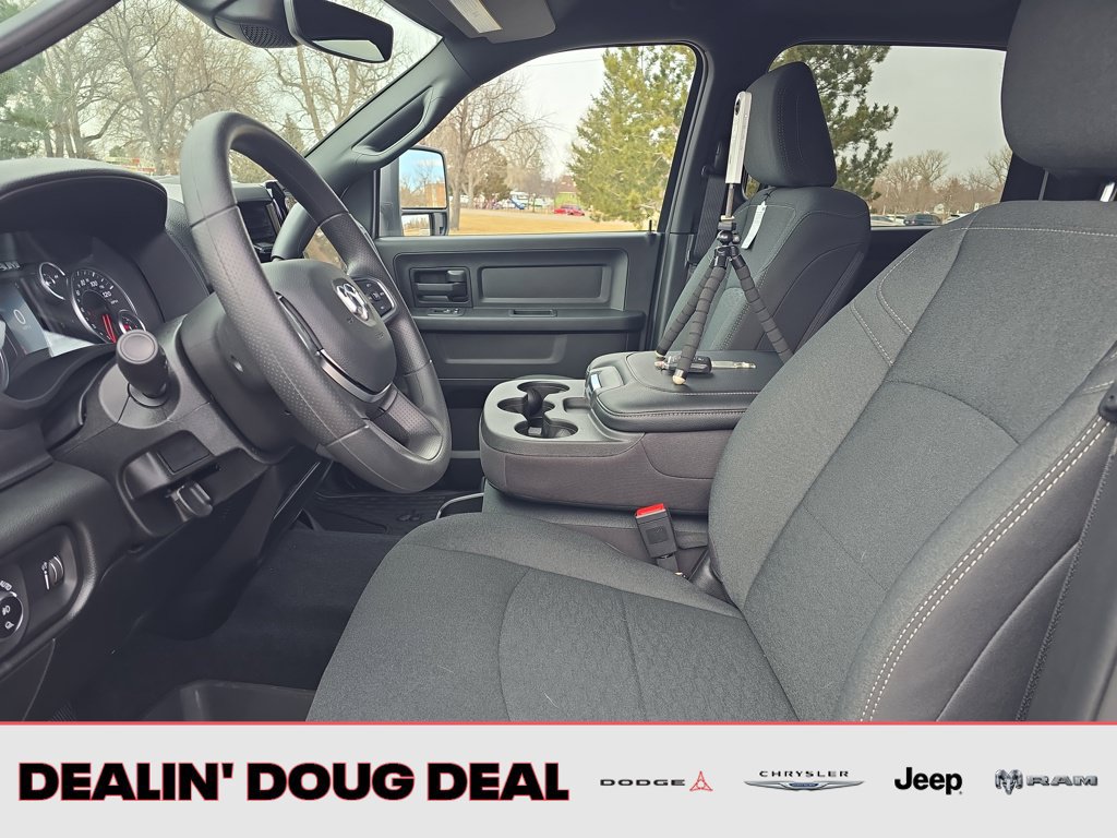 New 2026 RAM 2500 Warlock AWD/4WD image 9