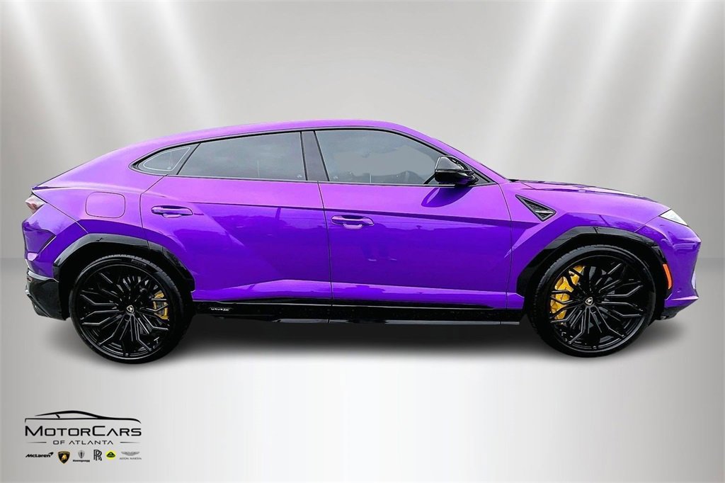 Used 2025 Lamborghini Urus SE image 6