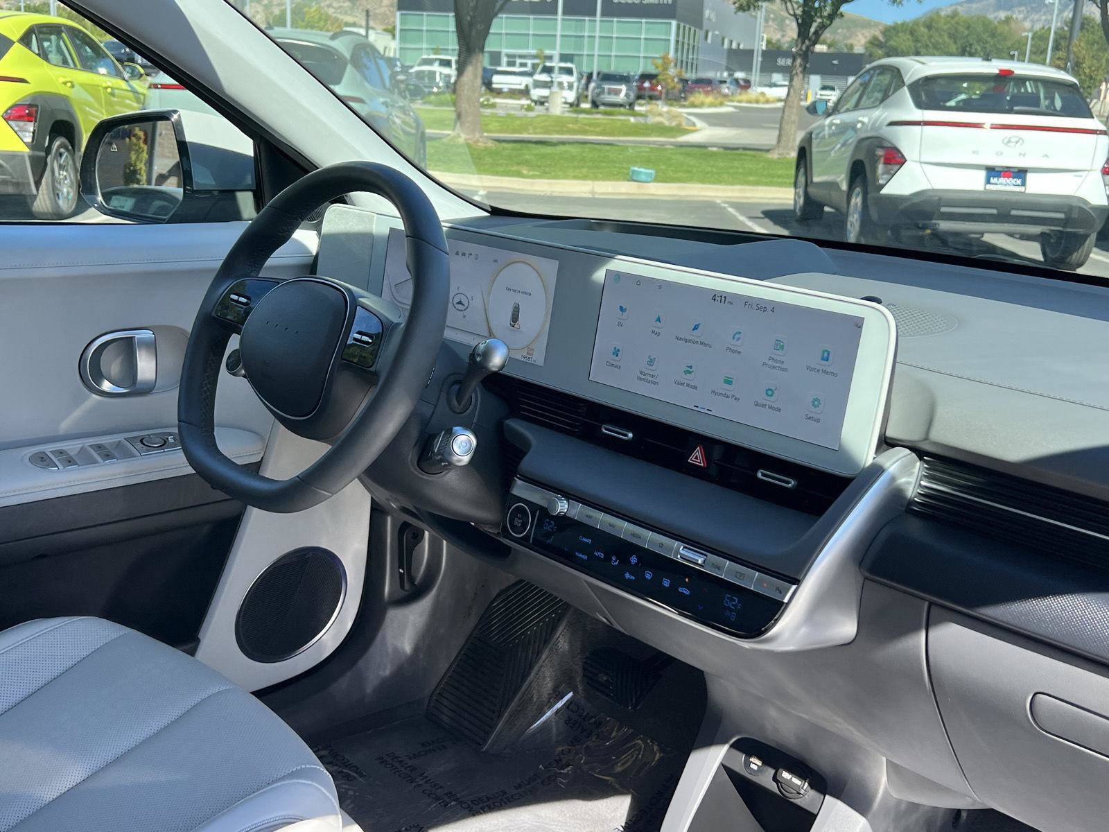 Certified 2024 Hyundai Ioniq 5 Limited AWD/4WD image 3