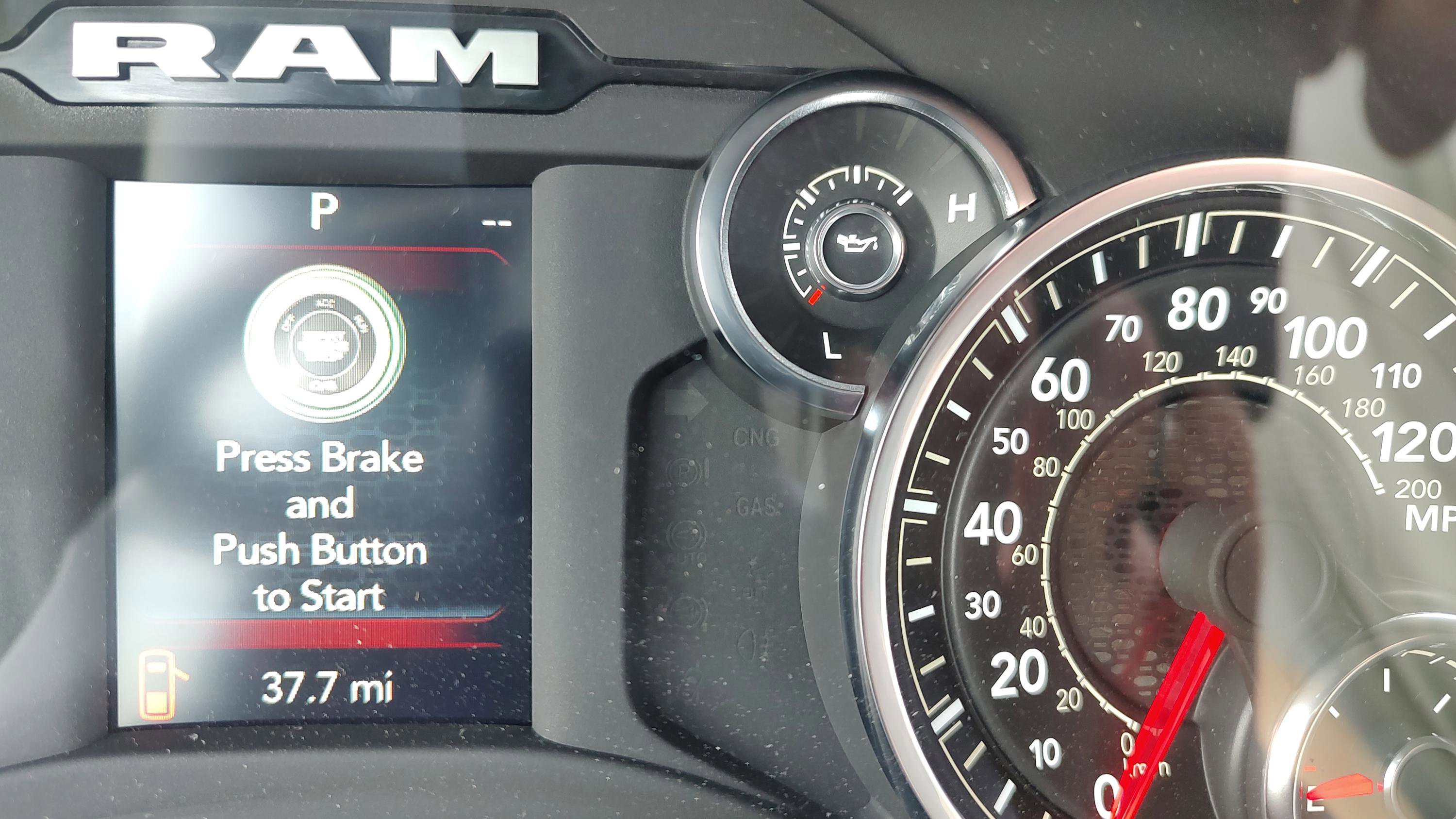 Used 2024 RAM 2500 Tradesman w/ Chrome Appearance Group AWD/4WD image 15