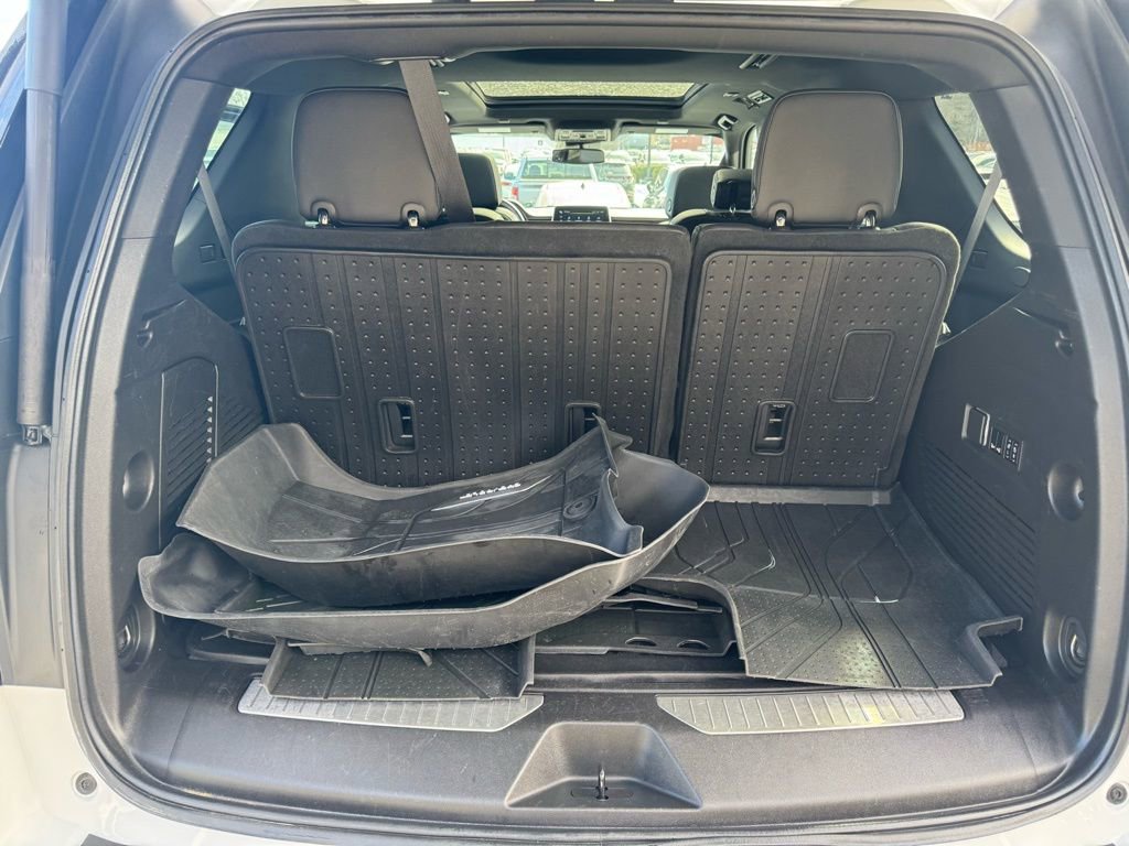 Used 2023 Chevrolet Tahoe Z71 w/ Luxury Package image 30