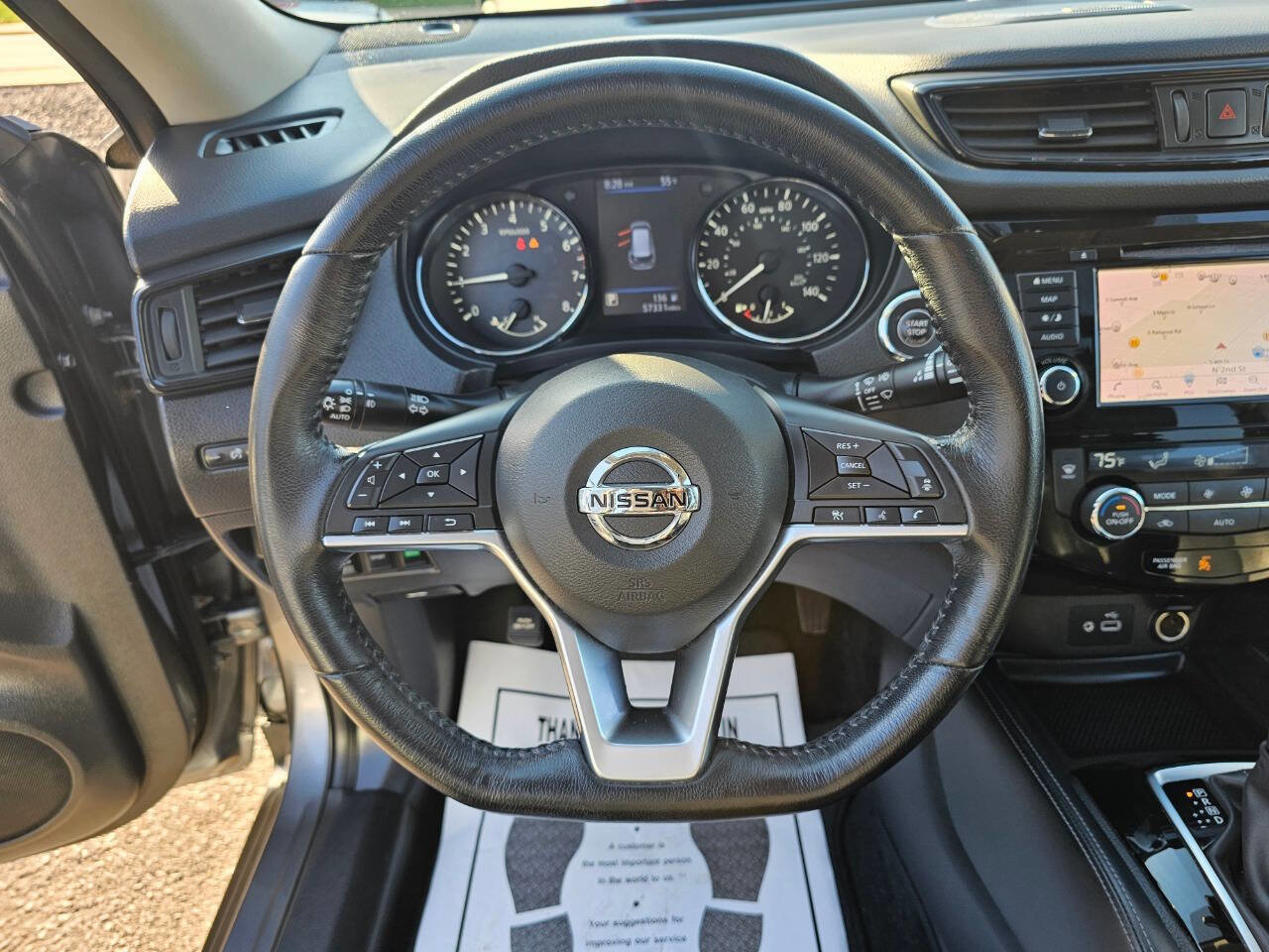 Used 2018 Nissan Rogue SL w/ Premium Package AWD/4WD image 12