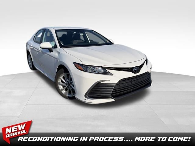 Used 2021 Toyota Camry LE