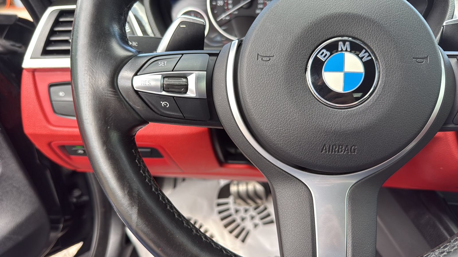 Used 2019 BMW 440i Coupe w/ M Sport Package RWD image 17