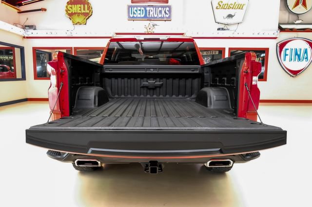 Used 2022 Chevrolet Silverado 1500 LT Trail Boss w/ Safety Package AWD/4WD image 8
