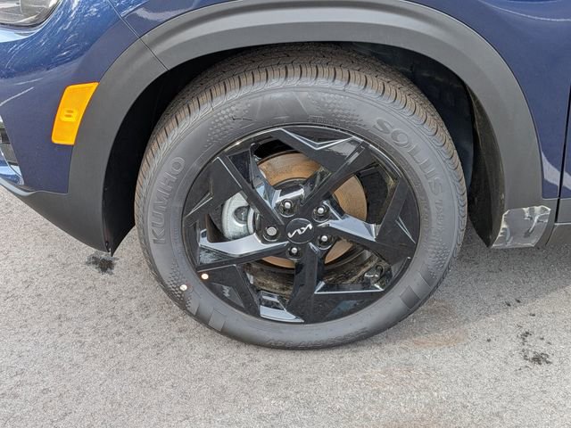 New 2026 Kia Seltos EX image 17