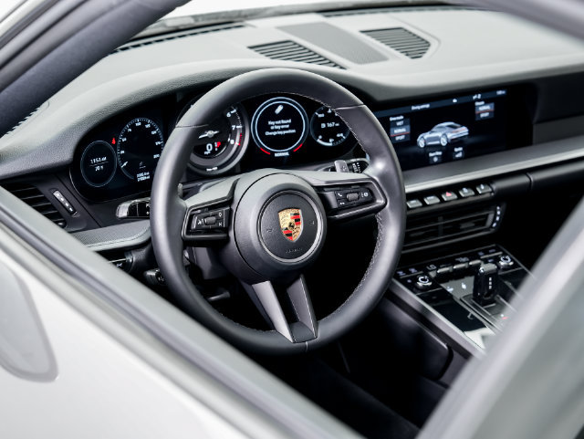 Certified 2021 Porsche 911 Carrera S RWD image 9