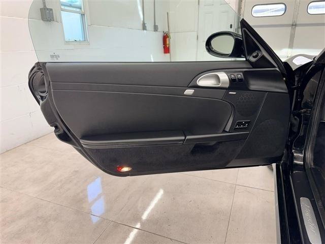 Used 2005 Porsche Boxster RWD image 25