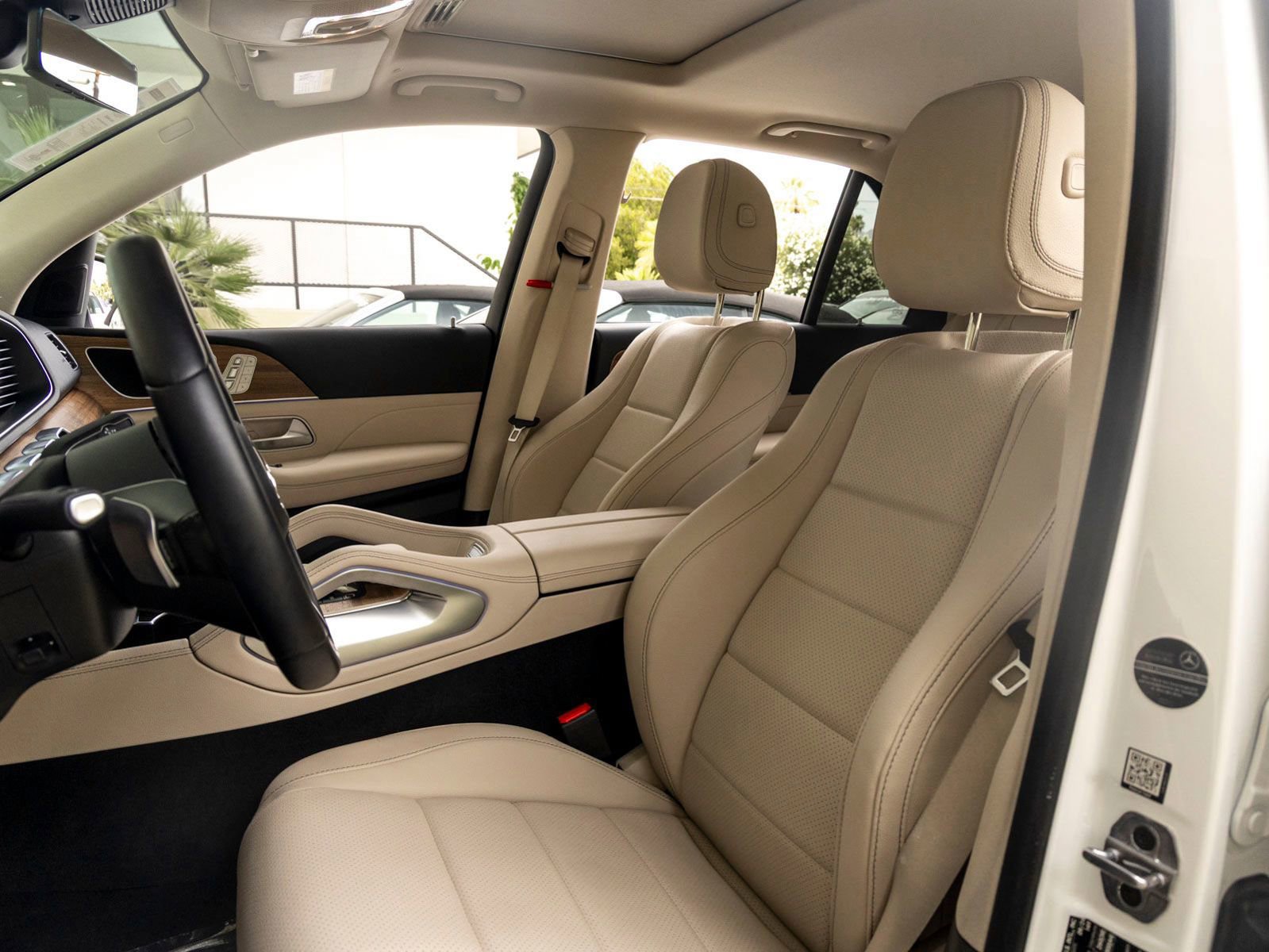 Used 2025 Mercedes-Benz GLE 350 4MATIC image 13