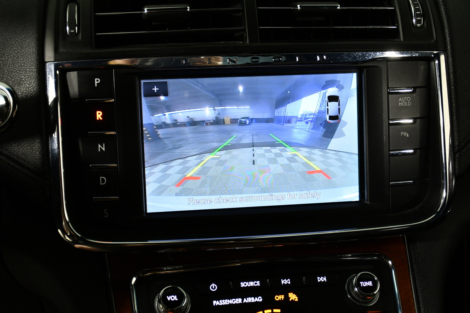 Used 2020 Lincoln Continental image 17