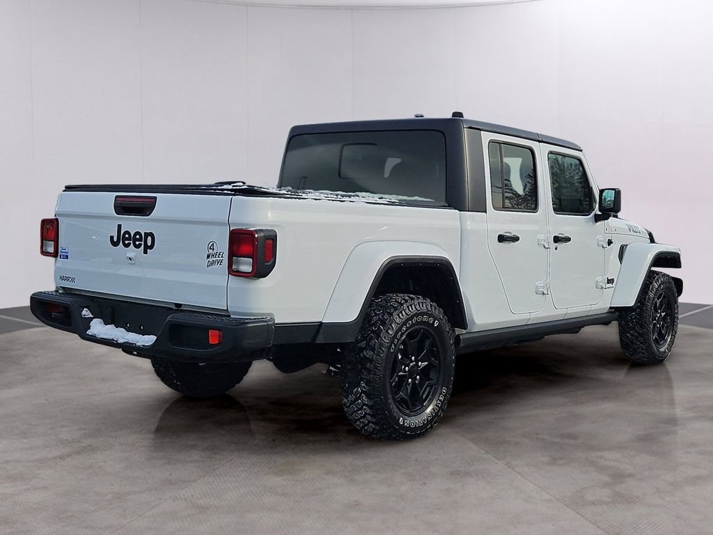 Used 2021 Jeep Gladiator Sport image 4