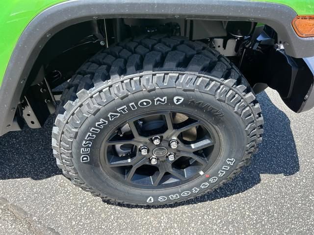 New 2025 Jeep Gladiator Willys image 33