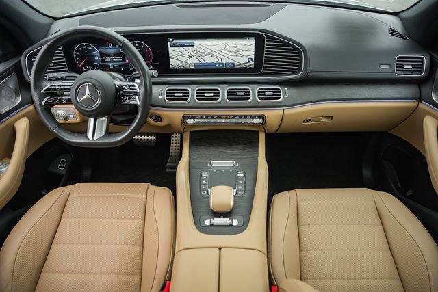 Certified 2025 Mercedes-Benz GLS 450 4MATIC image 23