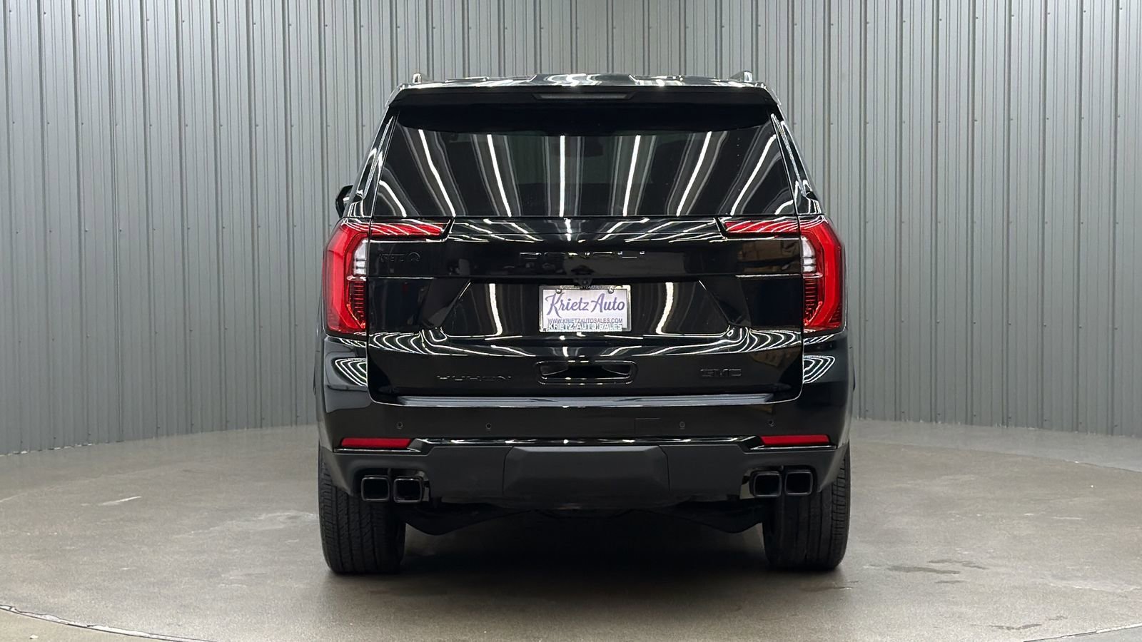 Used 2026 GMC Yukon Denali w/ Sun & Power Step Package AWD/4WD image 4