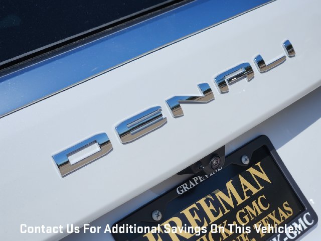 New 2027 GMC Yukon Denali w/ Sun & Power Step Package AWD/4WD image 8