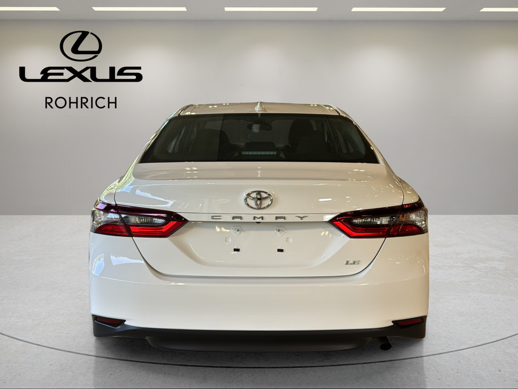 Used 2024 Toyota Camry LE FWD image 7